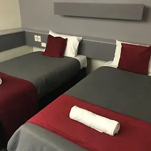 *** Hotel Meteor Australia